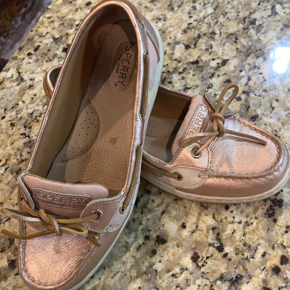 Sperry’s women’s size 8.5. Rose gold.